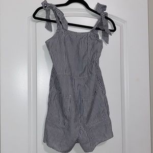 NWOT Billabong stripe romper